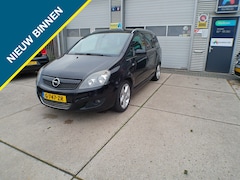 Opel Zafira - 1.8 Executive