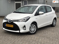 Toyota Yaris - 1.5 Hybrid Trend Bi-Tone, AUTOMAAT, Nap, Airco, Navi, Keyless