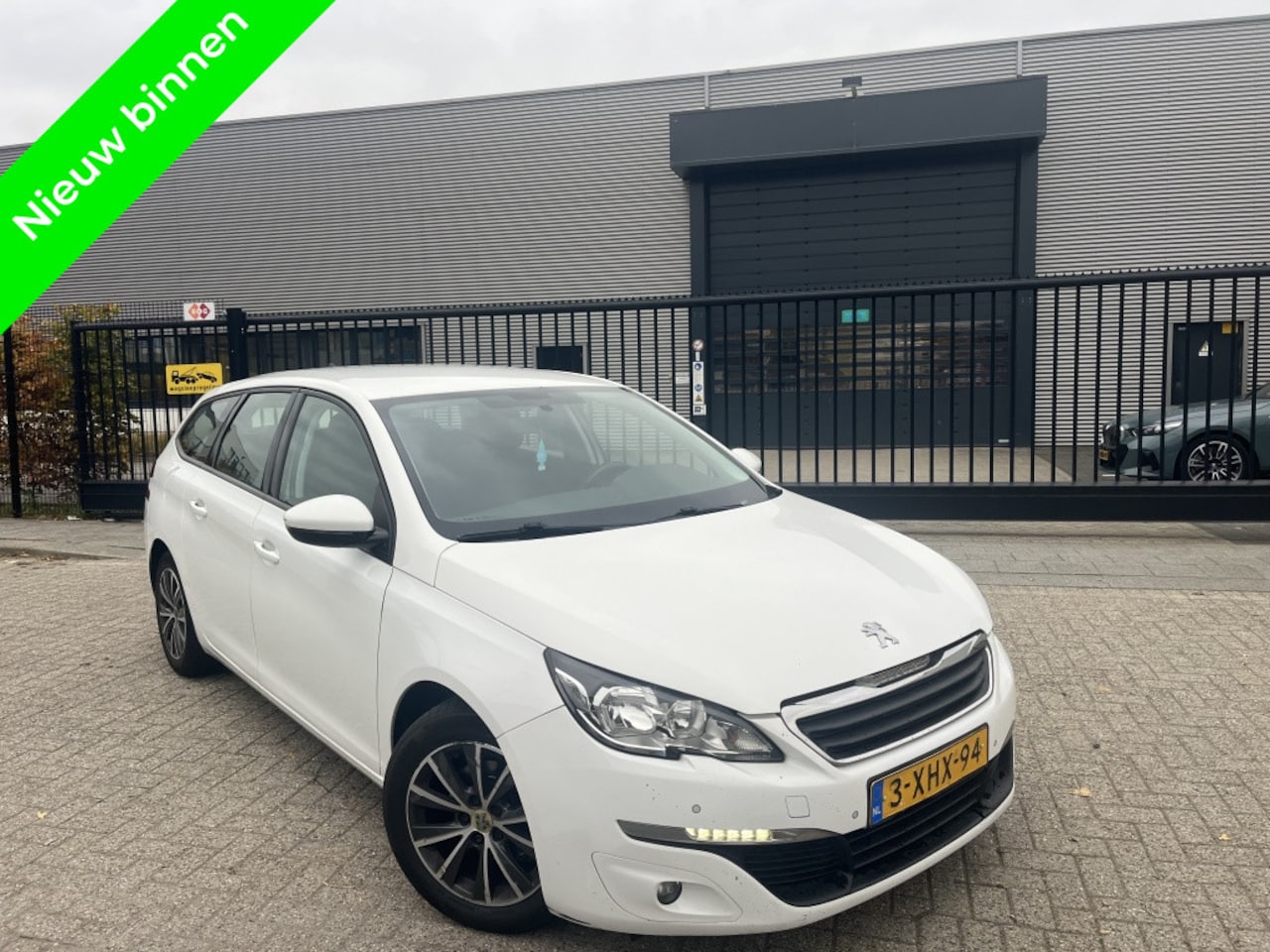 Peugeot 308 SW - 1.6 BlueHDI Clima Bluetooth - AutoWereld.nl