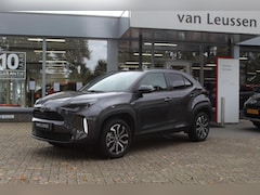 Toyota Yaris Cross - 1.5 Hybrid 115 FIRST EDITION KEYLESS LED DAB STUUR?VOORRUIT&STOELVERW. 17"LM-VELGEN AD-CRU