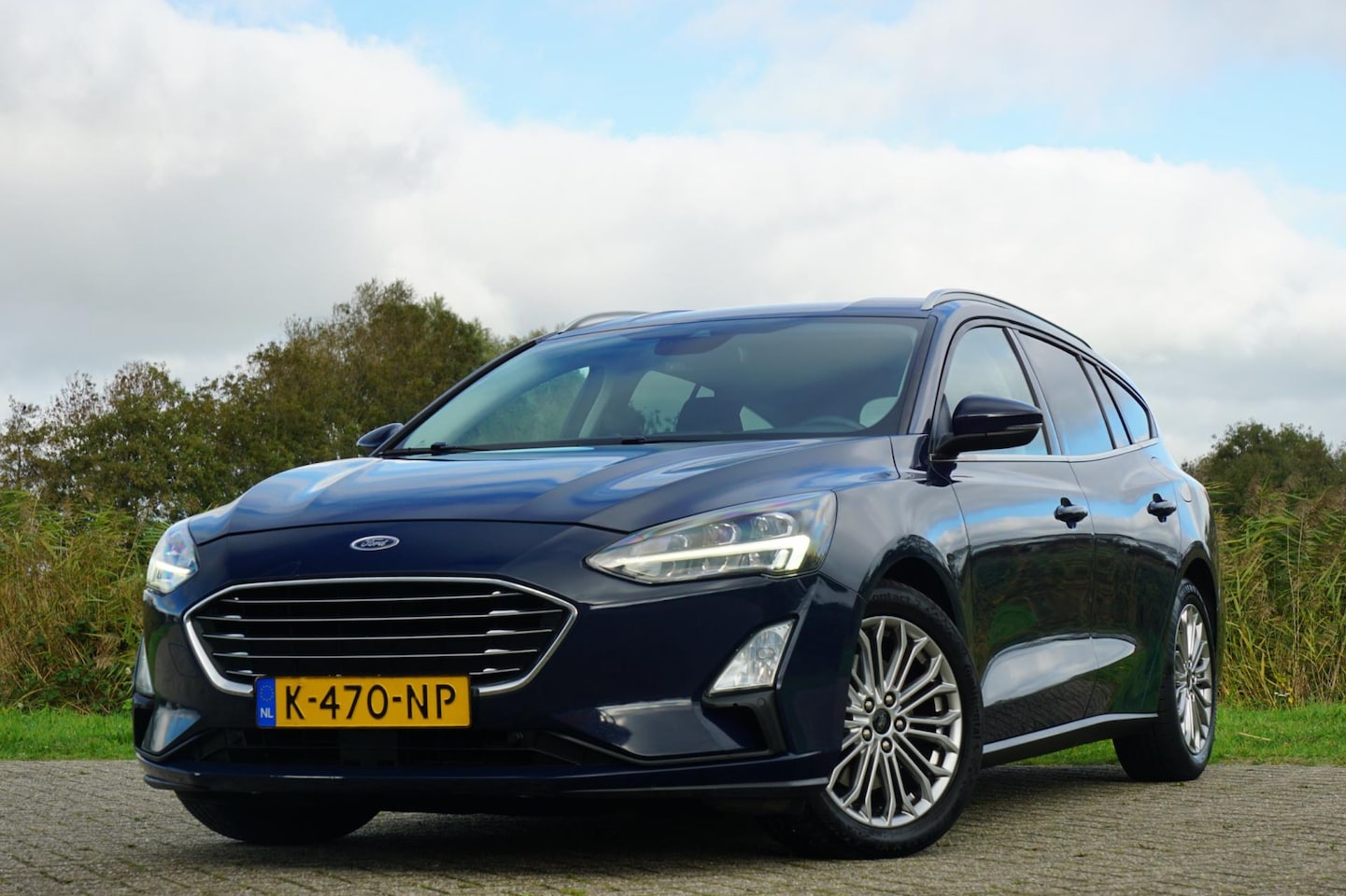 Ford Focus Wagon - 1.0 EcoBoost Titanium X Business | Blazer Blue | Full-LED/Carplay/Camera - Compleet! - AutoWereld.nl