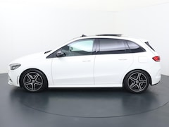 Mercedes-Benz B-klasse - 200 Business Solution AMG | 163 PK | Automaat | Panoramadak | Digitale cockpit | Multifunc