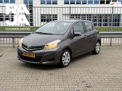 Toyota Yaris - 1.0 VVT-i Aspiration/Airco/Camera/Zeer netjes