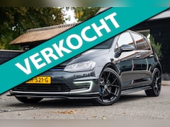 Volkswagen Golf - 1.4 TSI GTE Spoilerset I 19 Inch I Climate I Cruise I Led I Navigatie I Carbon Steel Grey