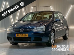 Volkswagen Golf - 1.6 Turijn | CLIMA | NW APK | LAGE KILOMETERS