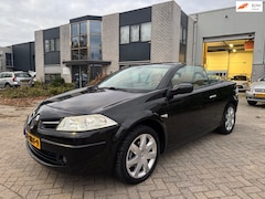 Renault Mégane coupé cabriolet - 2.0-16V Dynamique Cabrio Hardtop Leder