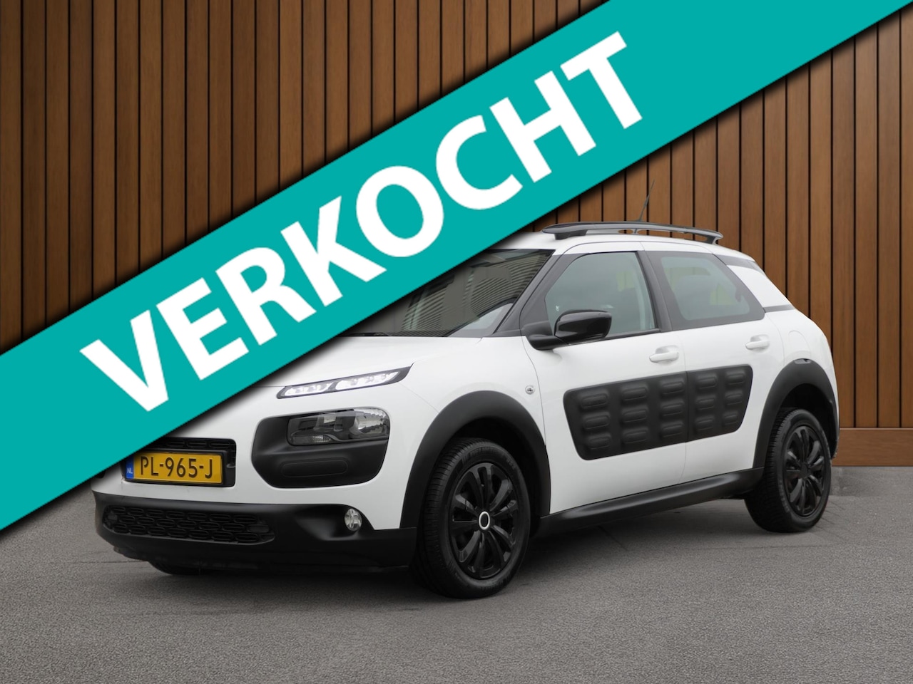 Citroën C4 Cactus - 1.2 PureTech Feel | Cruise | Navi | Clima | Parkeersensoren - AutoWereld.nl