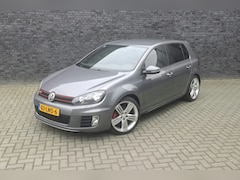 Volkswagen Golf - 2.0 GTI