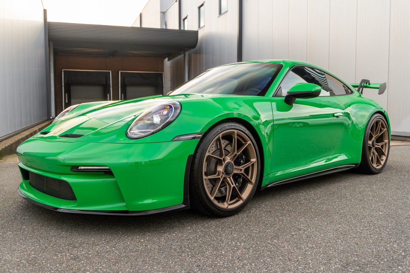 Porsche 911 - (992) GT3 4.0 - Viper Green |LIFT|CARBON|918 SEATS - AutoWereld.nl