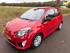 Renault Twingo - 1.2-16V Authentique Airco/N.A.P./Distr. Vervangen/Boekjes