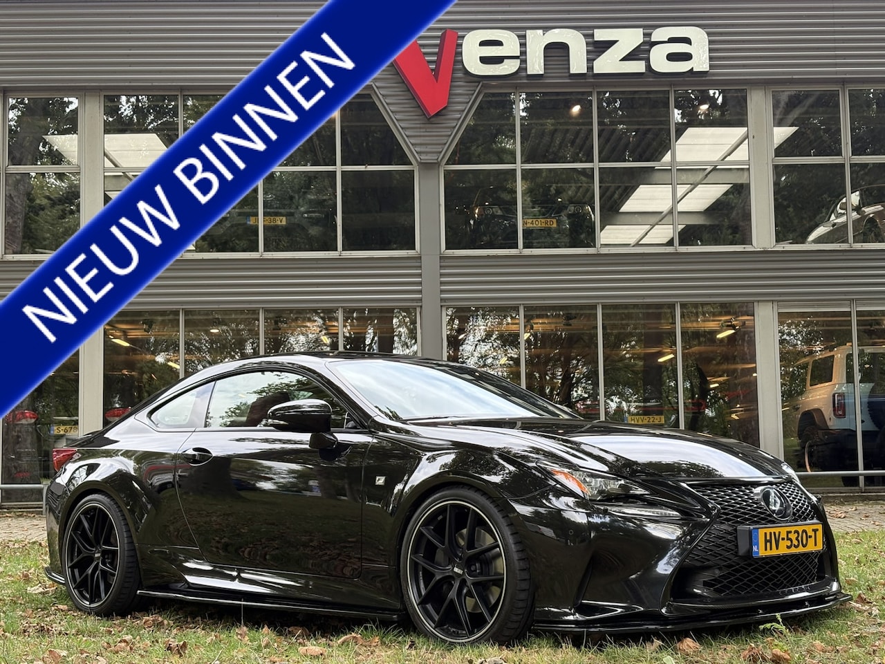 Lexus RC - 300h F SPORT Line NL-AUTO Dealer Onderhouden VOSSEN - AutoWereld.nl