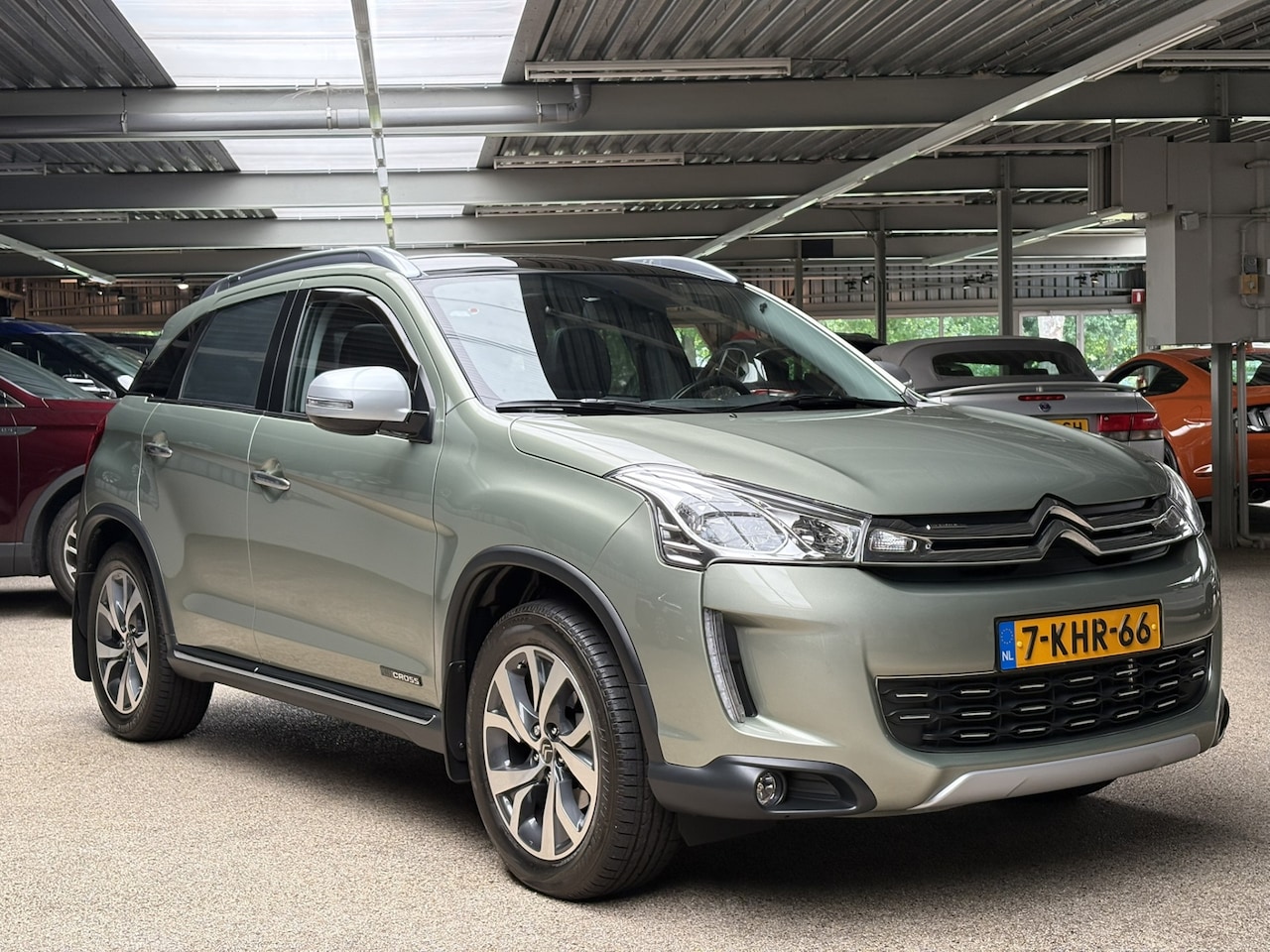 Mitsubishi ASX - C4 Aircross 1.6 Tendance Pano NL-Auto 1e eigenaar NIEUW!! UNIEK!! - AutoWereld.nl