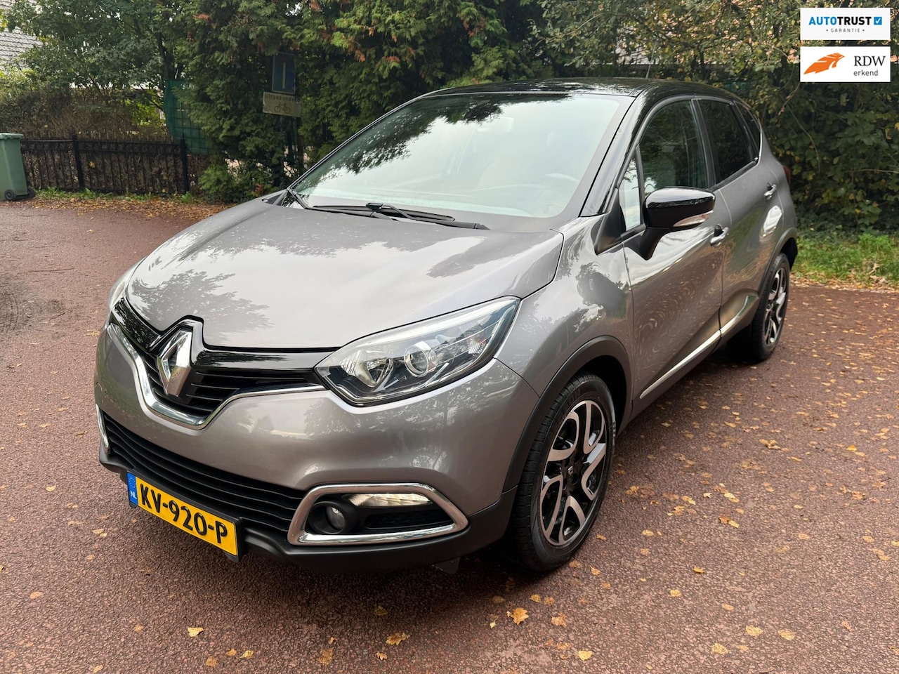 Renault Captur - 1.2 TCe Dynamique / Navi / Automaat / Camera / PDC / Airco / LM / - AutoWereld.nl