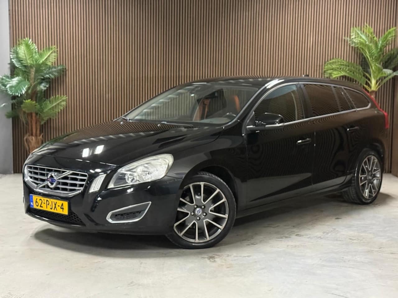 Volvo V60 - 1.6 T4 1.6 T4 - AutoWereld.nl