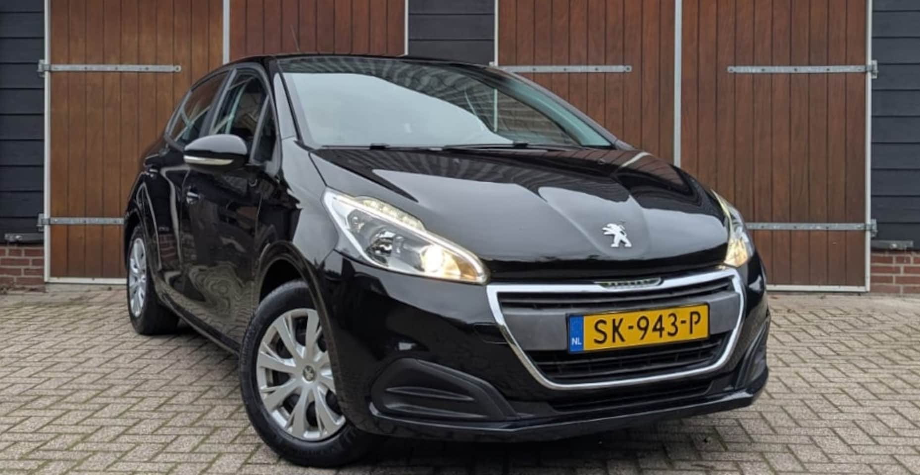 Peugeot 208 - 1.2 Bluetooth, Nieuwe distributieriem, NAP, 5 deurs - AutoWereld.nl