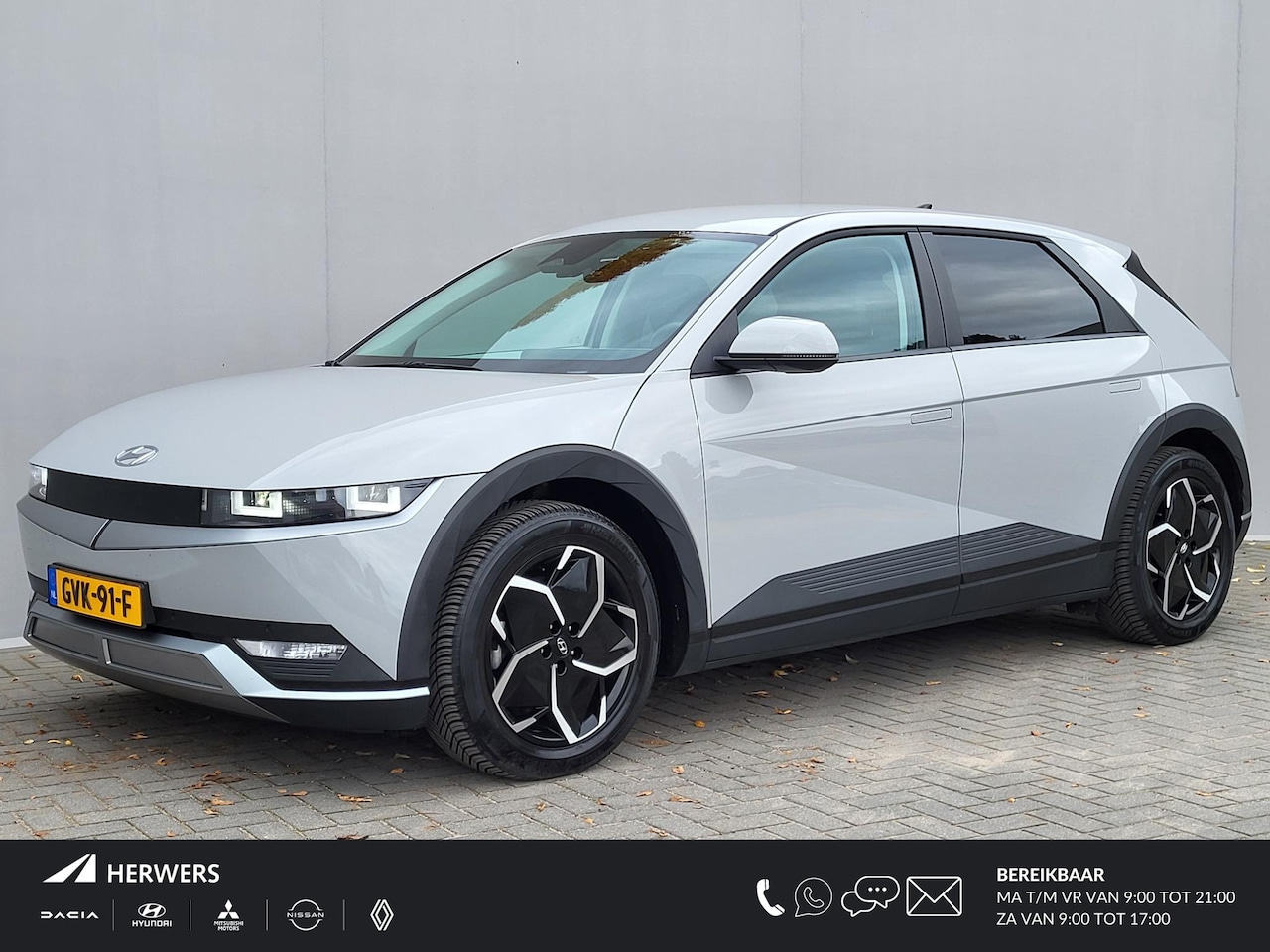 Hyundai IONIQ 5 - Connect 77.4 kWh / 100% SOH/ Fabrieksgarantie 12-2029 / Origineel NL auto / Allseason band - AutoWereld.nl