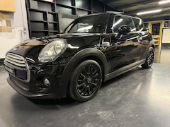 MINI Cooper - 1.5 Chili. Half leer, Panoramadak, stoelverw