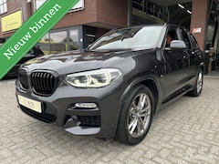BMW X3 - xDrive20i High Executive M-PAKKET*PANO-DAK*HUD*CAMERA