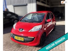 Peugeot 107 - 1.0-12V XR