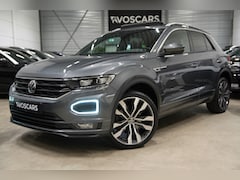 Volkswagen T-Roc - 1.5 TSI 3x R-Line * Fabrieksgarantie - Pano - Trekhaak - Virtual - 19" - Camera - Keyless