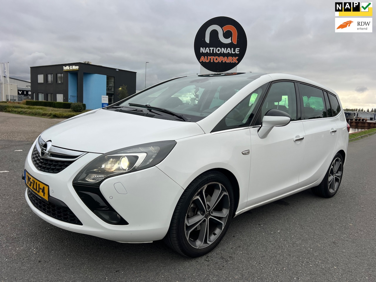 Opel Zafira Tourer - 2012 * 1.4 Cosmo 7p. * APK 26 * - AutoWereld.nl