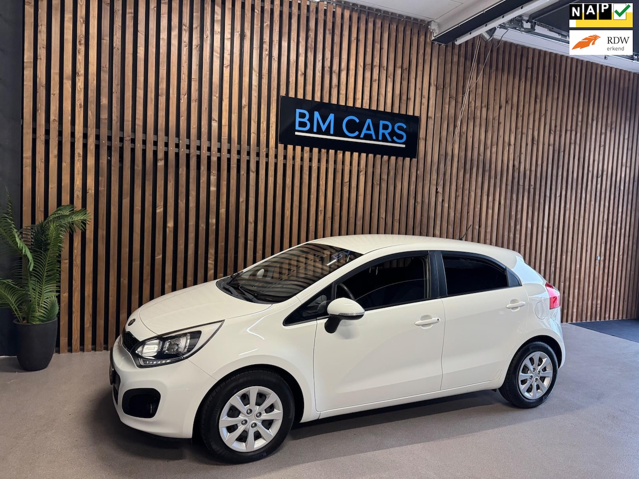 Kia Rio - 1.2 CVVT Plus Pack Airco,Led, 1e Eigenaar - AutoWereld.nl