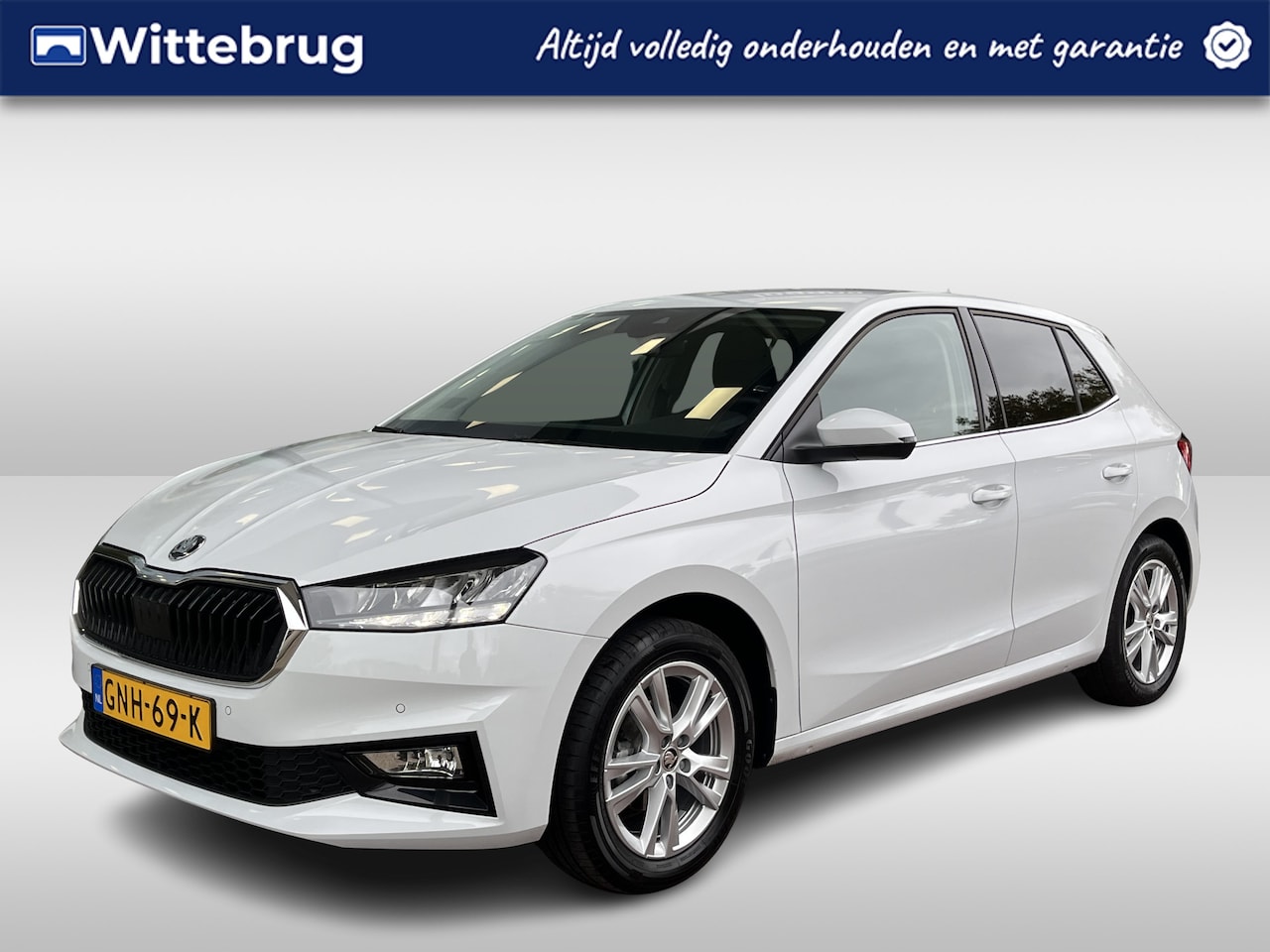 Skoda Fabia - 1.0 TSI Business Edition / 16'' LMV / Verwarmbare voorstoelen / Carplay / Achteruitrij cam - AutoWereld.nl
