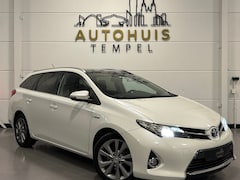 Toyota Auris Touring Sports - 1.8 Hybrid Lease Nap Automaat Airco Climate Cruise Trekhaak Camera Led