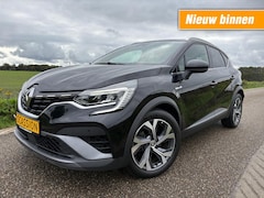 Renault Captur - E TECH PLUG IN HYBRID / RS LINE / BOMVOLL
