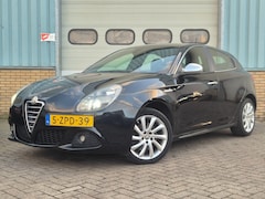 Alfa Romeo Giulietta - 1.4 T DISTINCTIVE