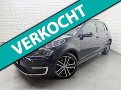 Volkswagen Golf - 1.4 TSI GTE PANORAMADAK PDC SFEER NAP