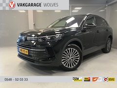 Volkswagen Tiguan - Life Edition 1.5 eHybrid | Panoramdak | Elektrisch wegklapbare trekhaak | Geheel nieuw |