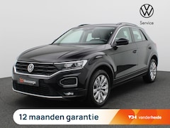 Volkswagen T-Roc - 1.5 TSI Style 150PK DSG Adaptieve Cruise Controle, Trekhaak, Achteruitrijcamera, Alarm, DA