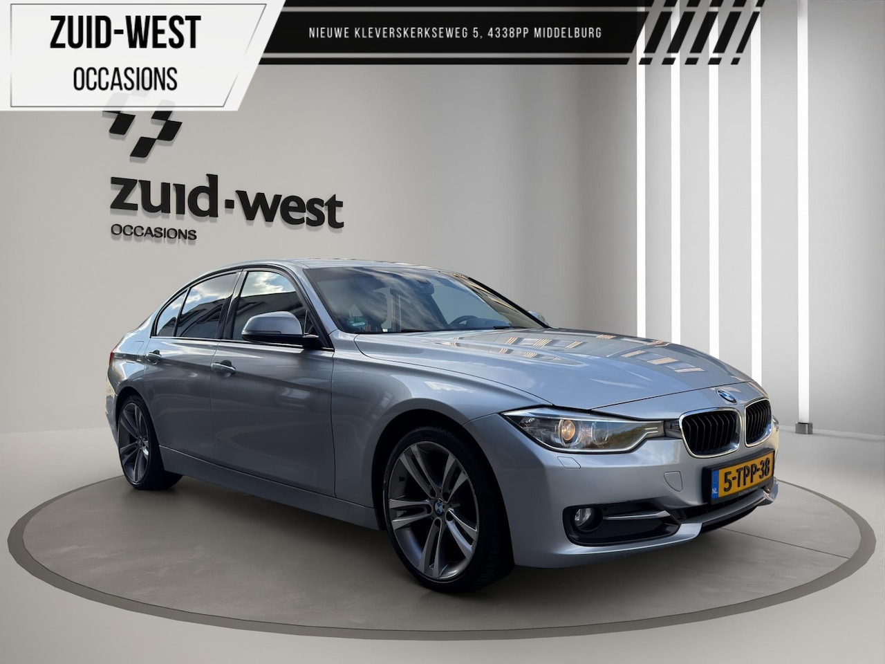 BMW 3-serie - 320d High Executive Leder PDC - AutoWereld.nl