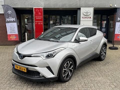 Toyota C-HR - 1.8 Hybrid STYLE KEYLESS LED JBL-AUDIO STOELVERWARMING PARK-ASSIST PARK-SENSOREN LM-VELGEN