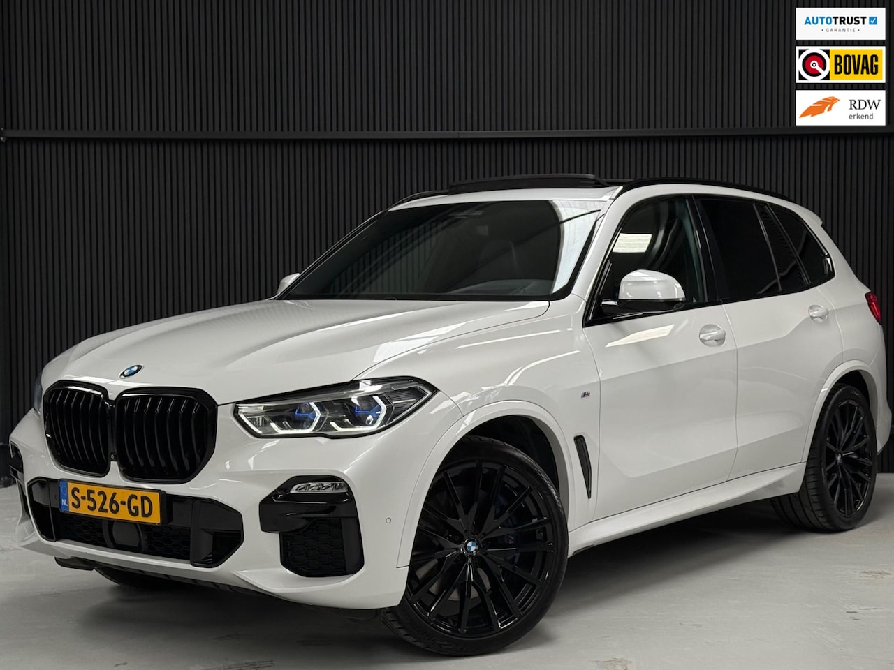 BMW X5 - XDrive40i High Executive Individual|SKY Lounge|Crystal|HUD|4-Wiel| - AutoWereld.nl