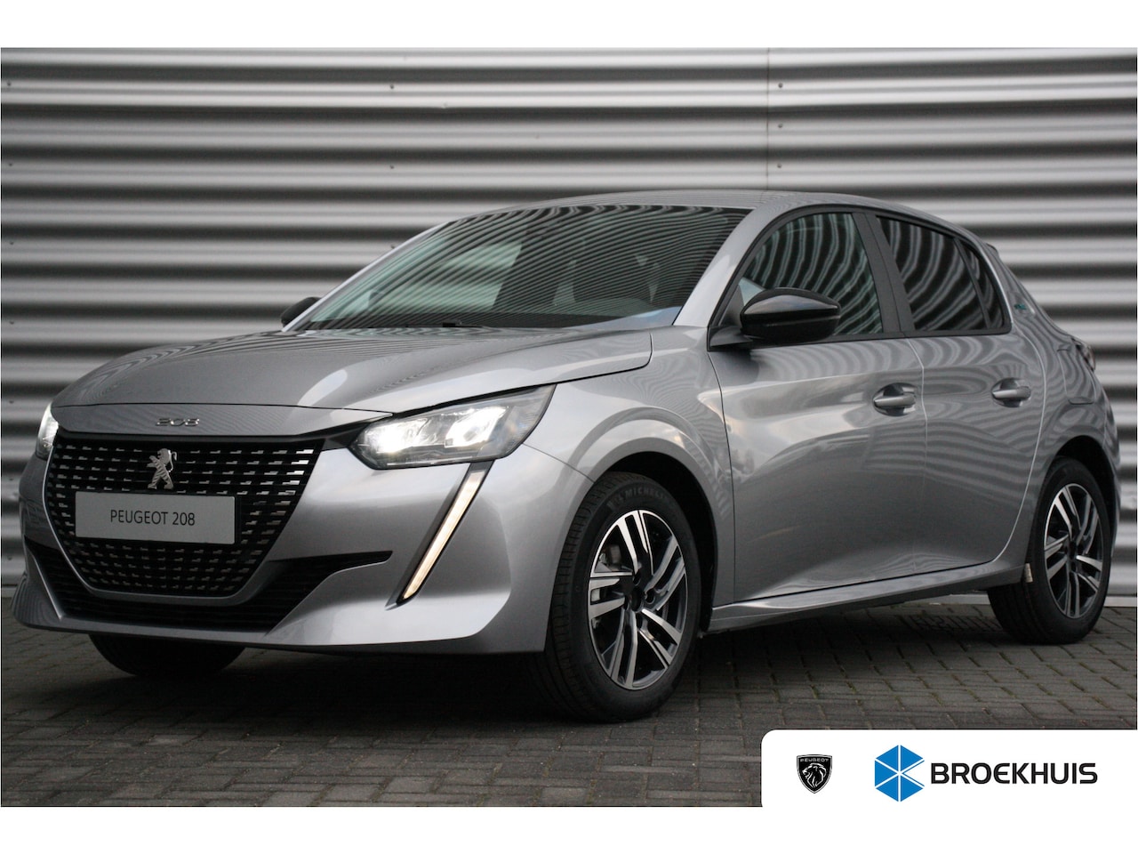 Peugeot 208 - 1.2 PURETECH 75PK STYLE / NAVI / AIRCO / LED / PDC / 16" LMV / CAMERA / DIRECT LEVERBAAR / - AutoWereld.nl