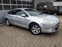 Citroën C5 - 2.0i 16v Ligne Business CLIMA CRUISE PARKEER S. NAVI