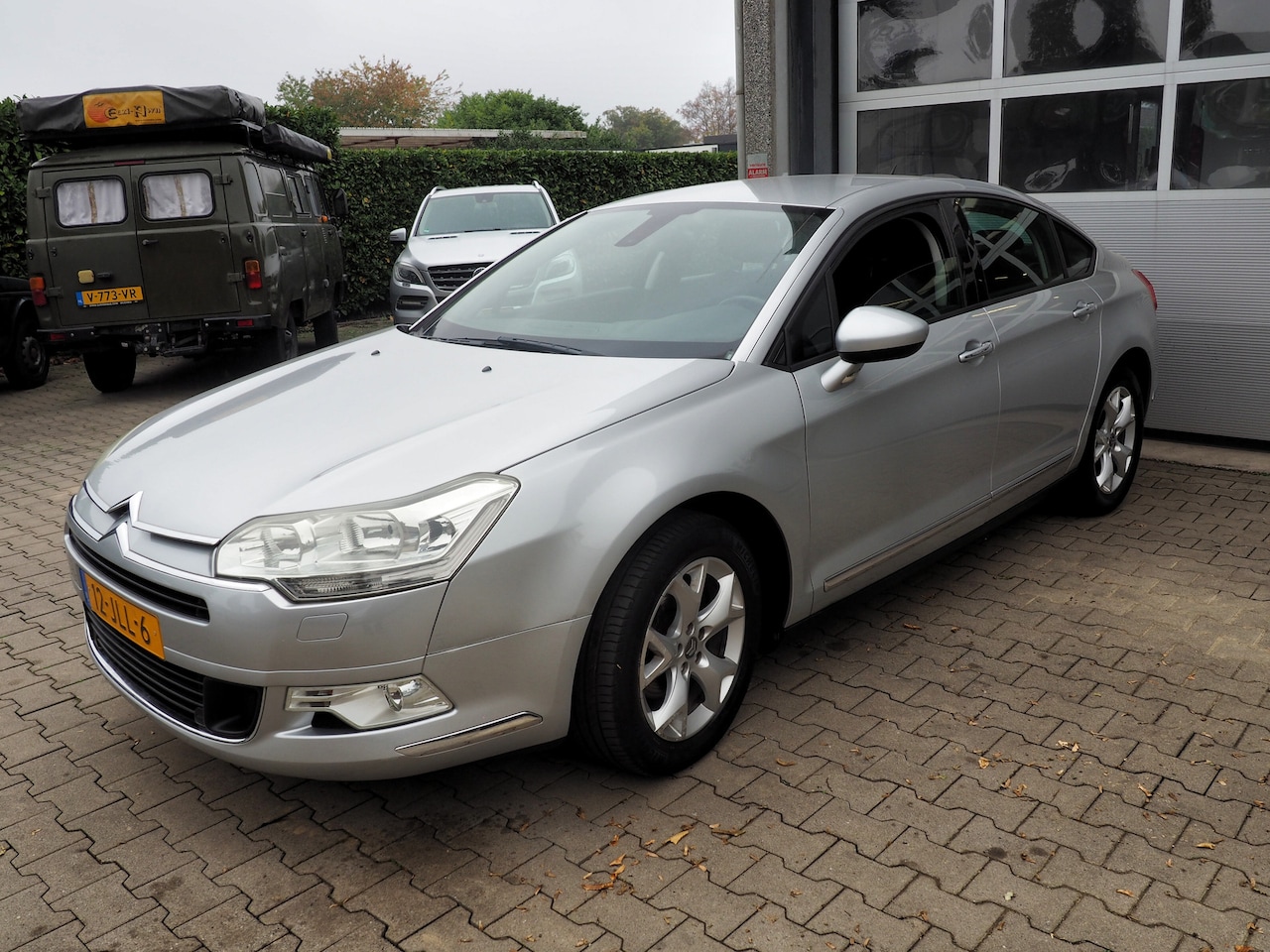 Citroën C5 - 2.0i 16v Ligne Business CLIMA CRUISE PARKEER S. NAVI