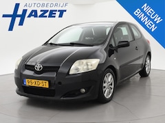 Toyota Auris - 2.0 D-4D DIESEL 3-DEURS LUNA + TREKHAAK | CLIMATE | CRUISE CONTROL