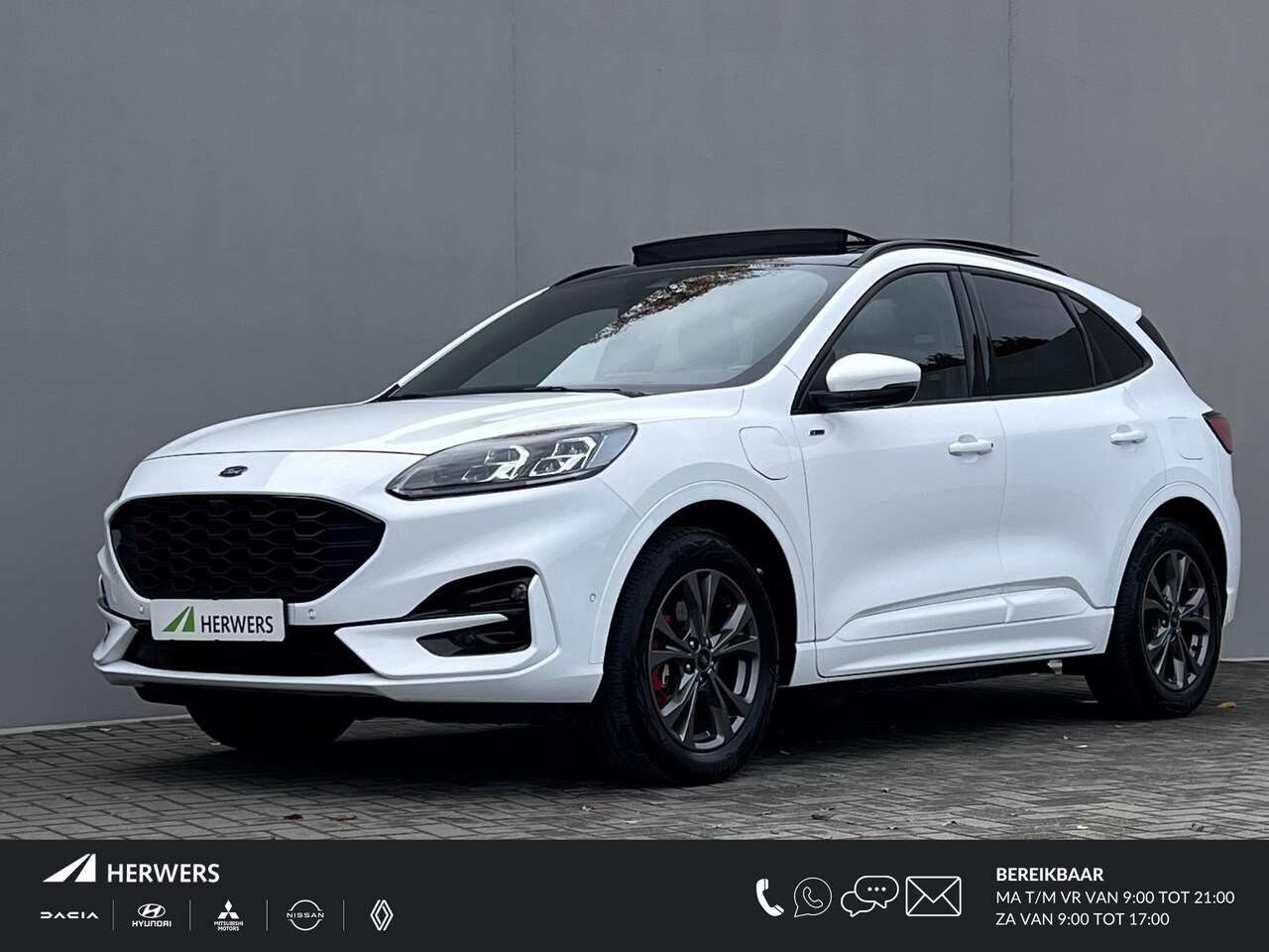 Ford Kuga - 2.5 PHEV ST-Line X / Dealer onderhouden / Panorama schuifdak / Elektrisch uitklapbare trek - AutoWereld.nl