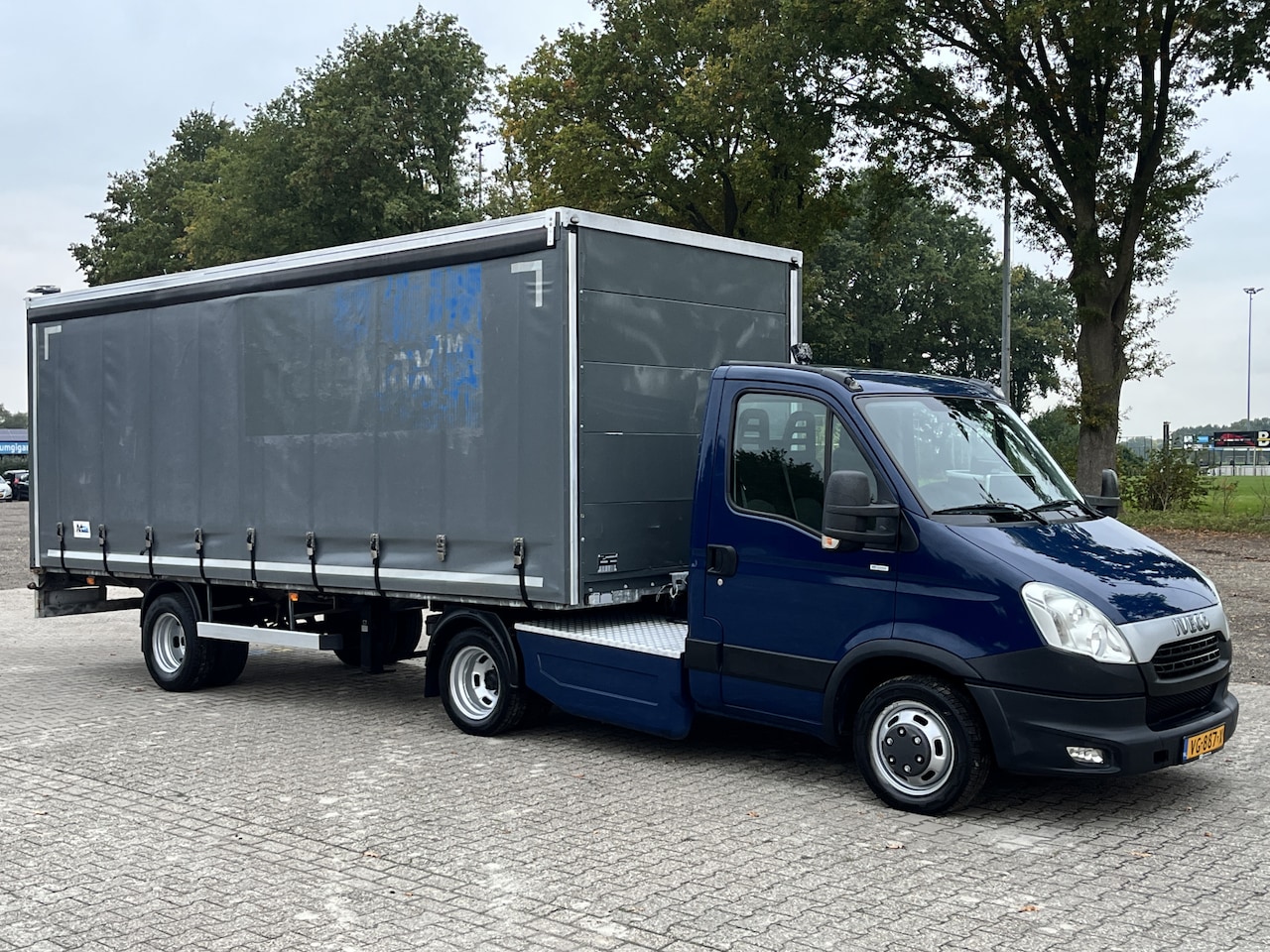 Iveco Daily - 35C21 Be-trekker Be-Combi Met Oplegger Huif 1650 kg laadvermogen Airco Cruise controle Tel - AutoWereld.nl