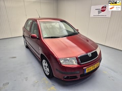 Skoda Fabia - 1.4-16V Elegance Airco Cruise Control Alu Velgen