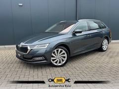 Skoda Octavia Combi - 1.4 TSI iV PHEV Style * Memory * Head-up Display * Stoelverwarming * Camera