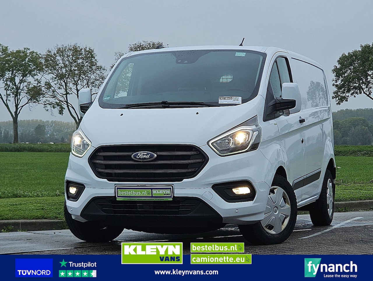 Ford Transit Custom - 2.0 L1H1 Navi Euro6 - AutoWereld.nl