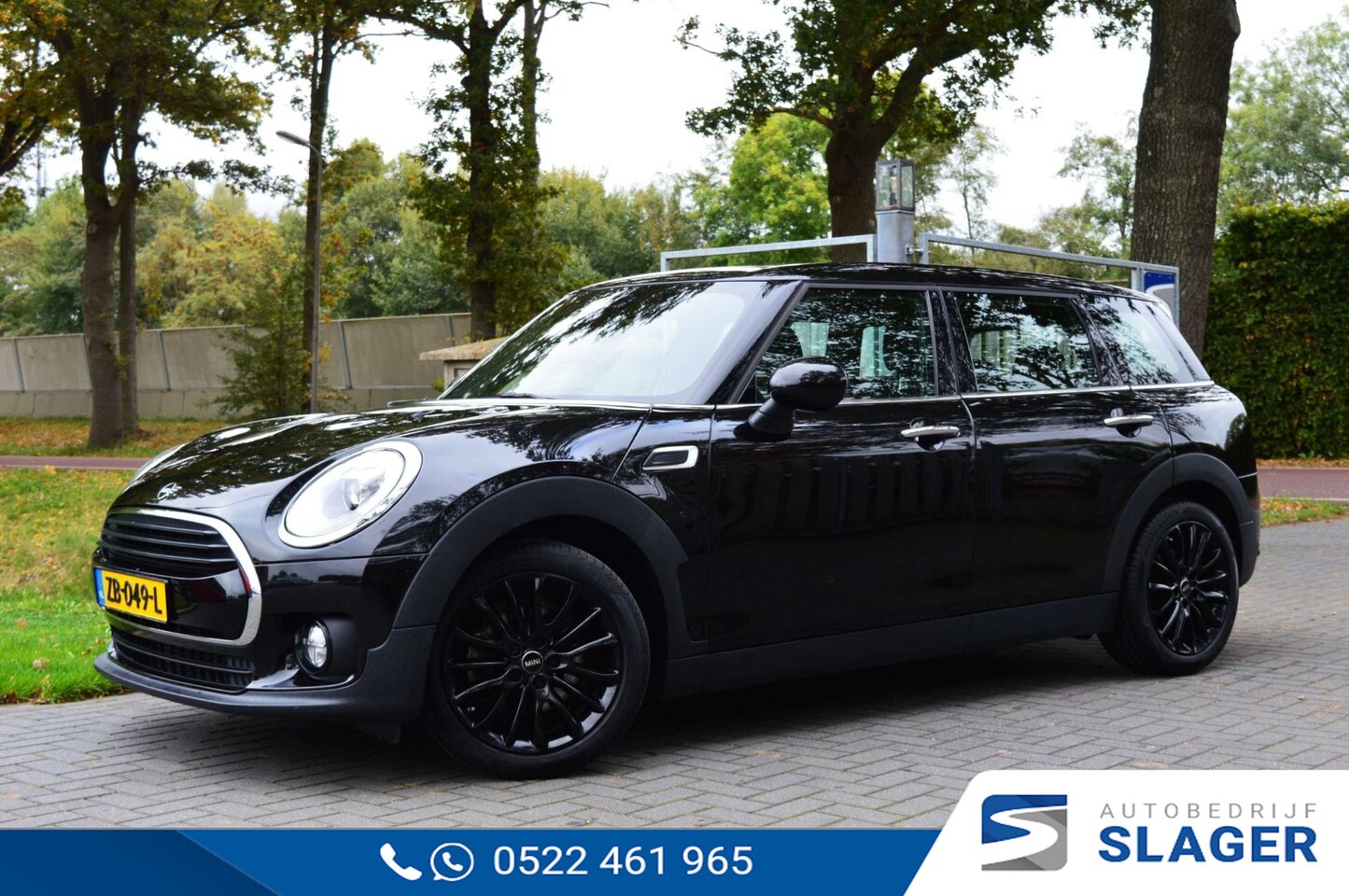 MINI Clubman - Mini 1.5 Cooper Business Edition (136 pk) Automaat | LED | Navi - AutoWereld.nl