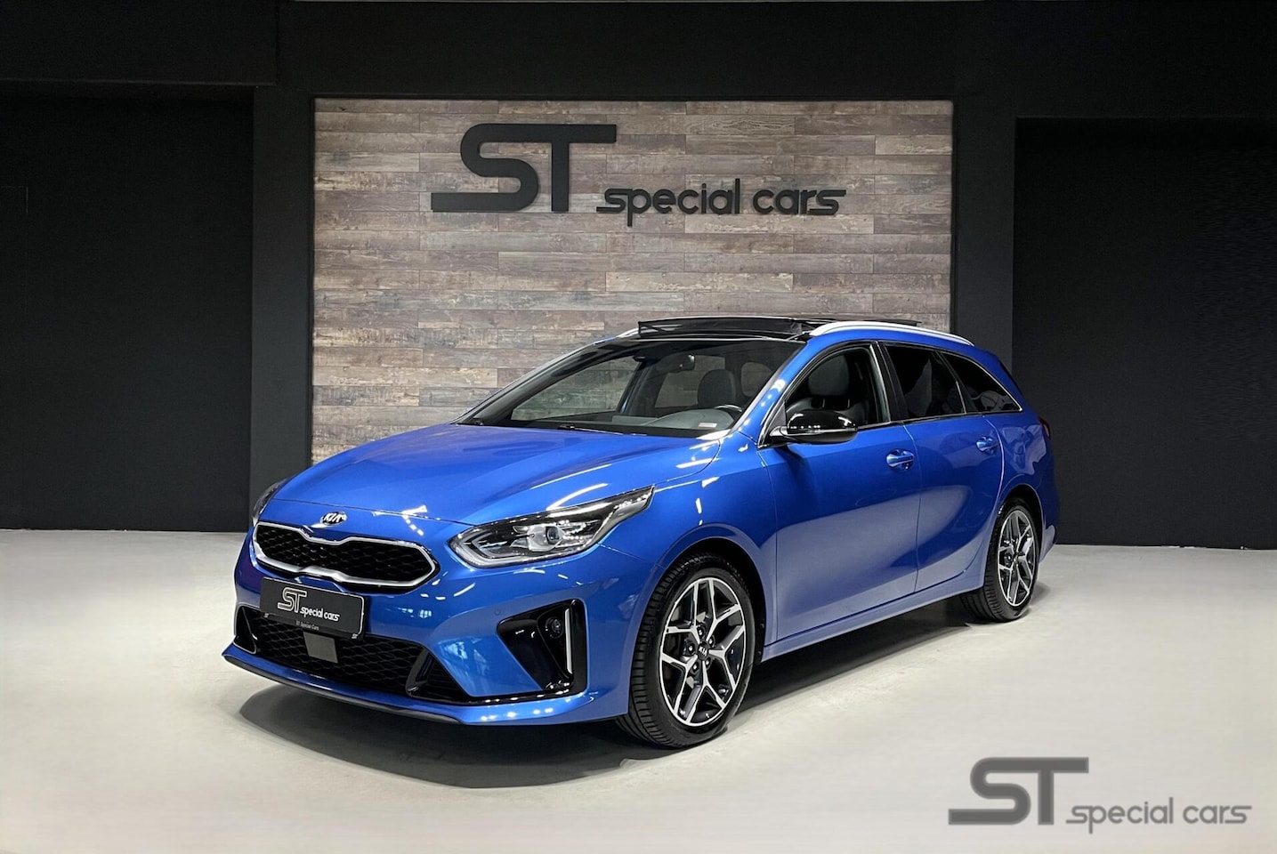 Kia Cee'd - Ceed Mild-Hybrid GT Line|Pano|Virtaul|Garantie tot 2028 - AutoWereld.nl