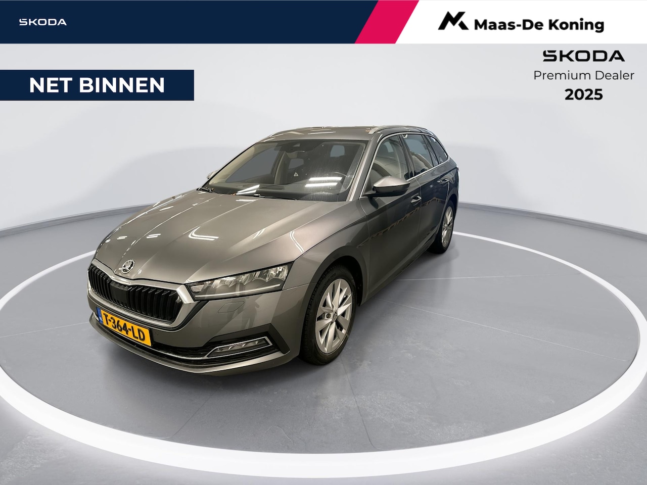 Skoda Octavia Combi - 1.0 e-TSI 110pk DSG Business Edition Plus · Apple/Android Car Play · Navigatie · Dodehoek - AutoWereld.nl