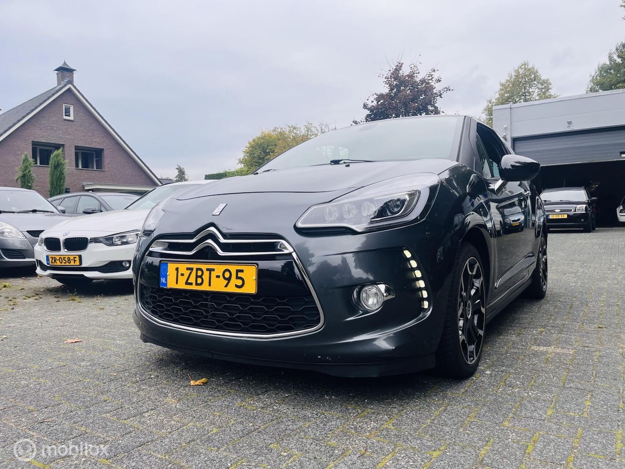 Citroën DS3 - 1.2 VTI 110PK Navigatie / PDC / Led / LM / Bluetooth - AutoWereld.nl