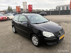 Volkswagen Polo - 1.2 Trendline